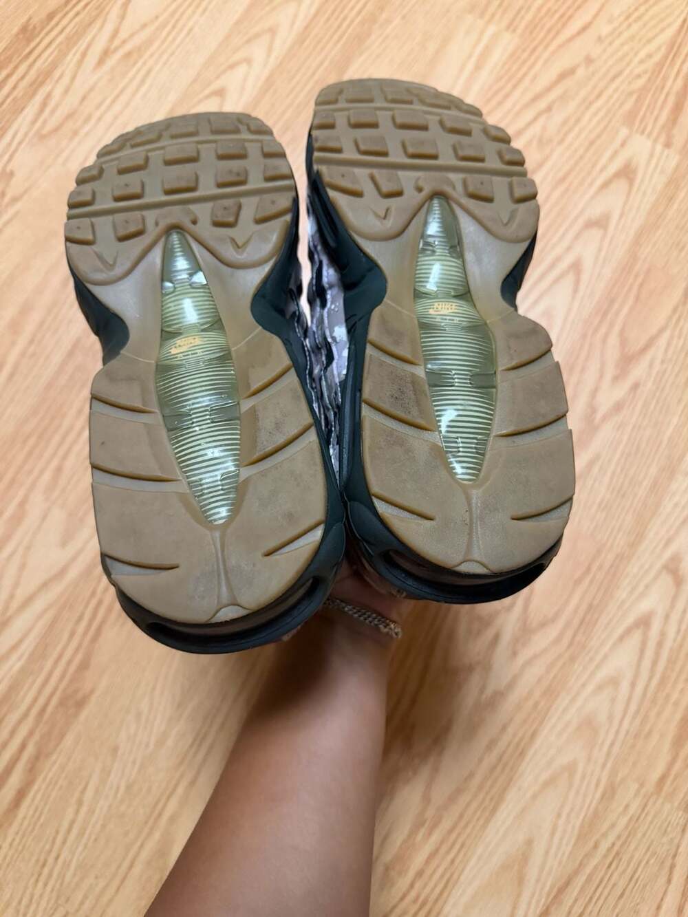 Nike Air Max 95 Camo Sunset (AQ6303-001) SZ 13M ‼️SHIP NEXT DAY‼️ NO BOX CLEAN🧼 - Picture 11 of 11